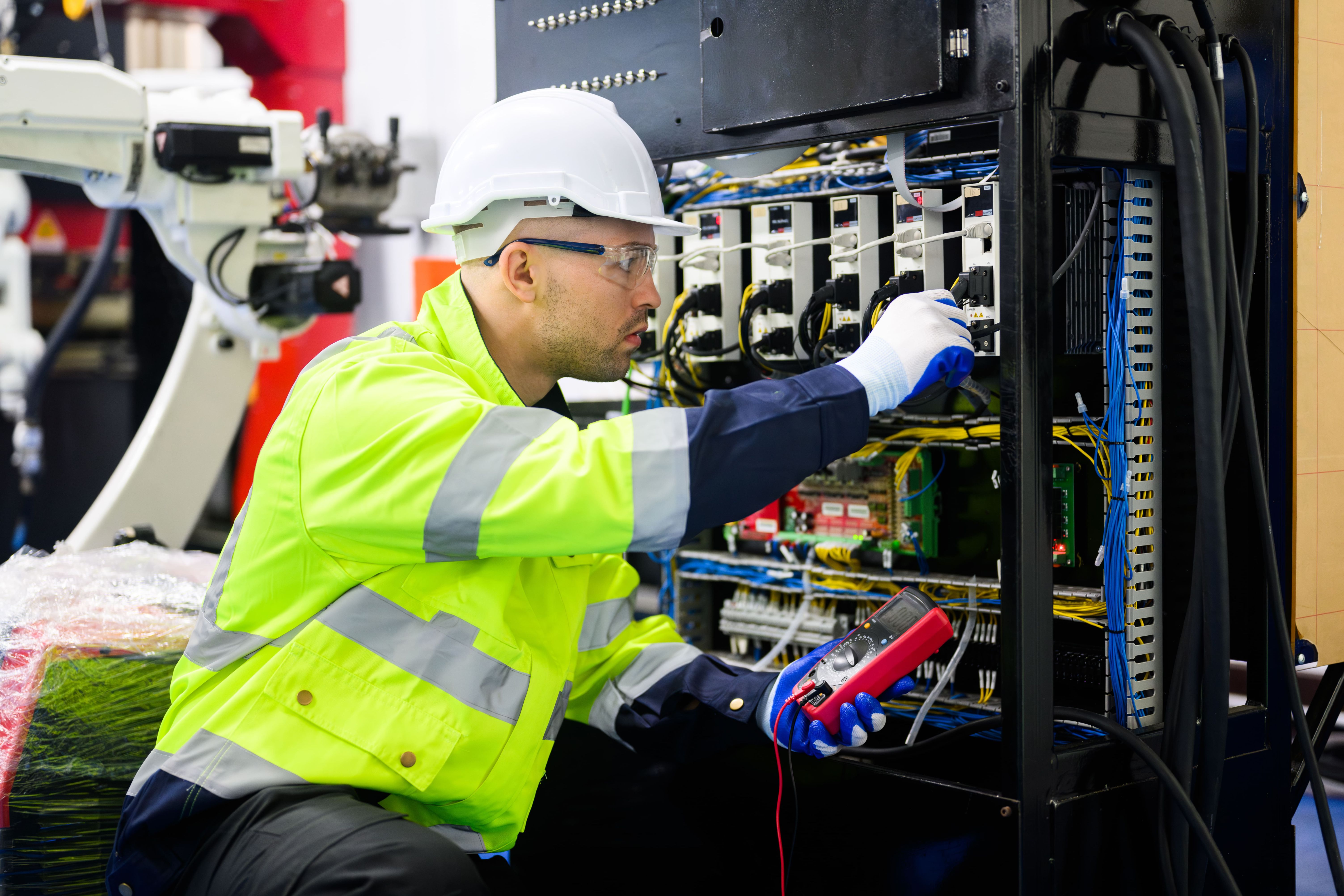 O papel dos terminais elétricos na segurança de ambientes industriais